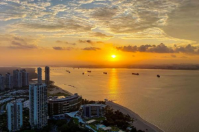 Carnelian Tower Hotel at Forestcity 4110 with WIFI